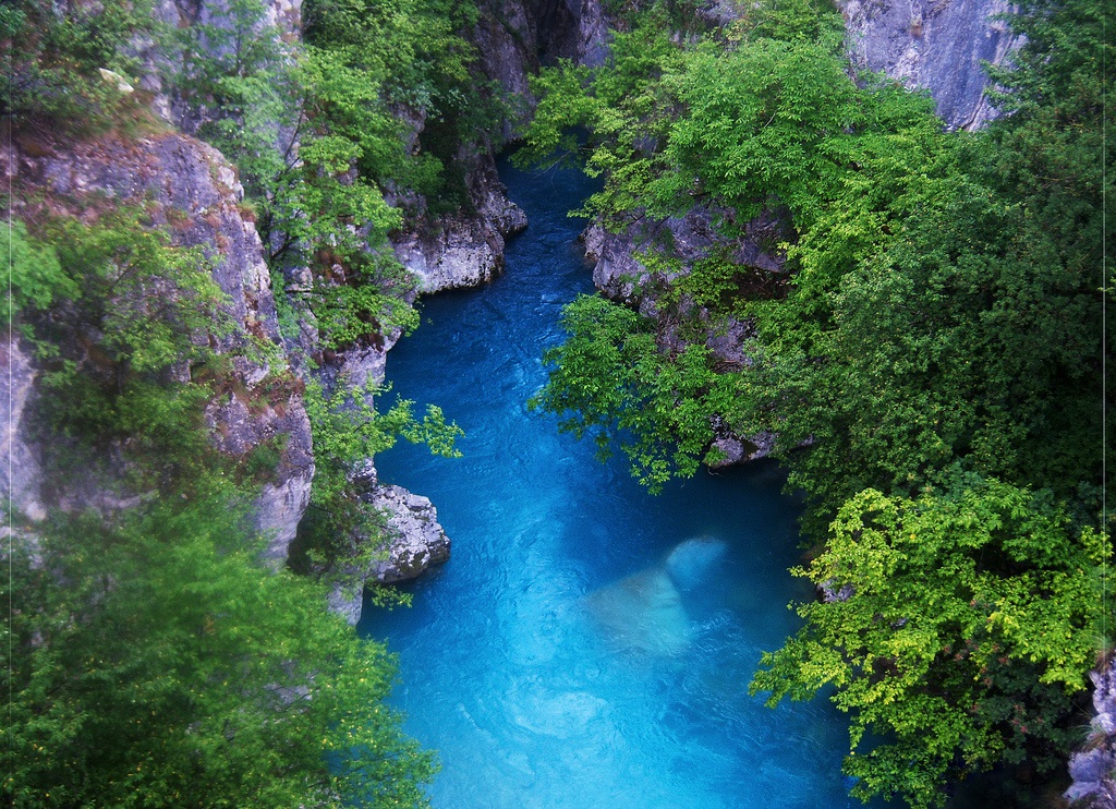 Valbona river